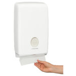 Kimberly-Clark Kleenex Compact Hand Towels White 29.5cm x 19cm 90's (24)