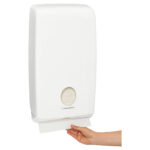 Kimberly-Clark Scott Optimum Hand Towels Large White 30.5cm x 21cm 150's (16)